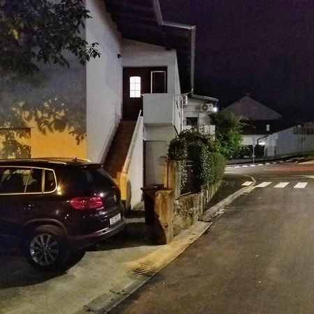 Apartman Mix Zagreb - Maksimir, Kbc Rebro, Free Parking Zewnętrze zdjęcie